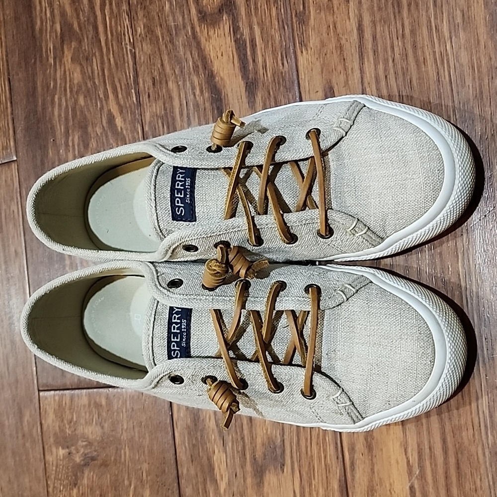 Women's canvas Sperrys